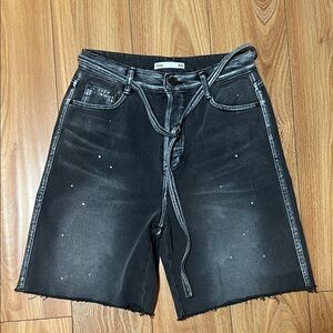 [Matin Kim] Painted detail shorts w/Waist belt